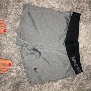 Nike spandex
